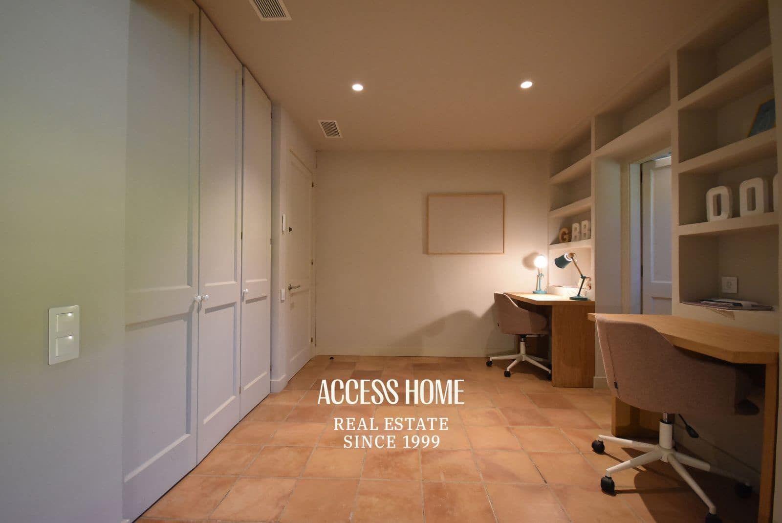 6 Zimmer Villa zu vermieten in Sant Vicenc de Montalt mit Pool Garage - 12.000 € (Ref: 9789466)