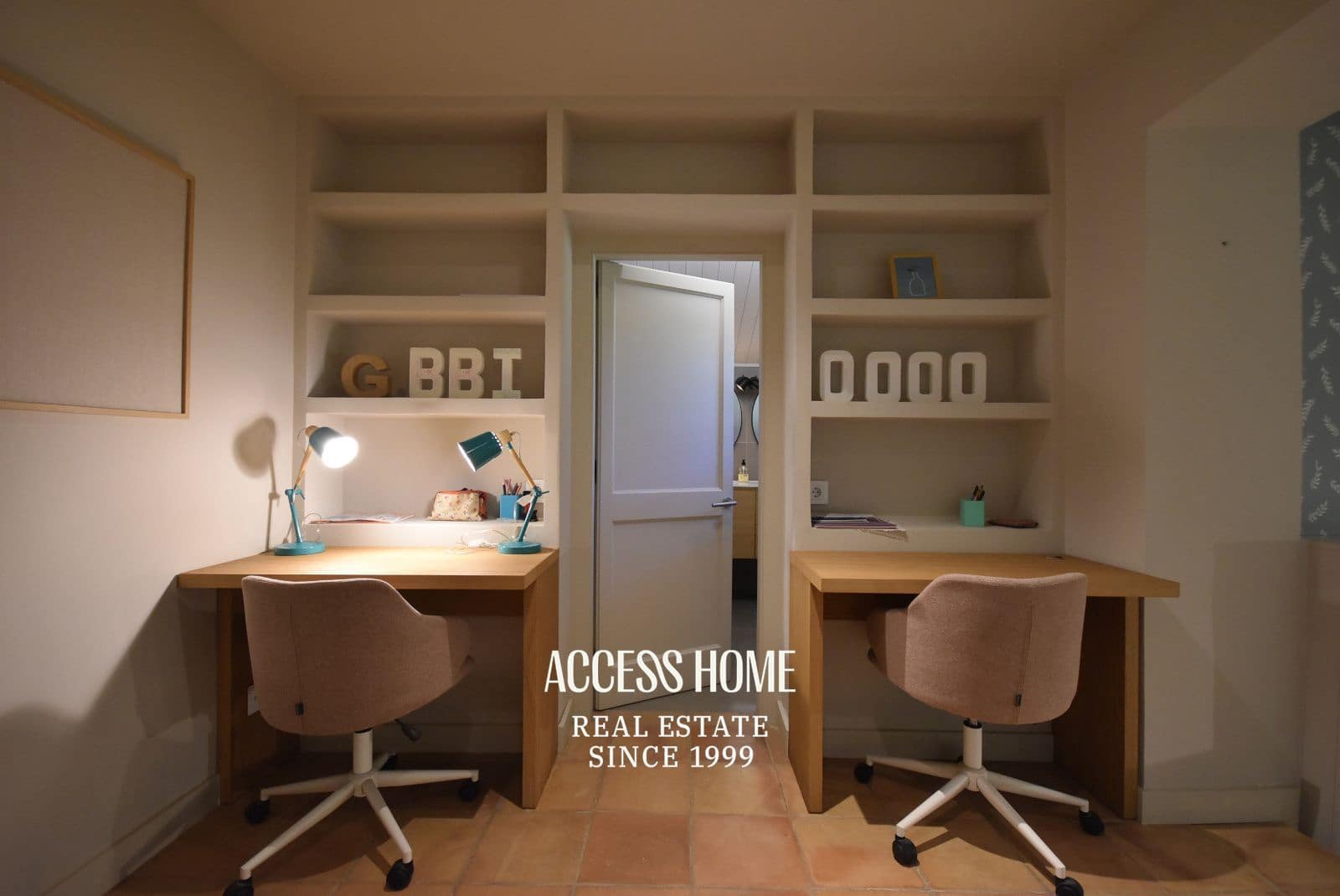 6 Zimmer Villa zu vermieten in Sant Vicenc de Montalt mit Pool Garage - 12.000 € (Ref: 9789466)