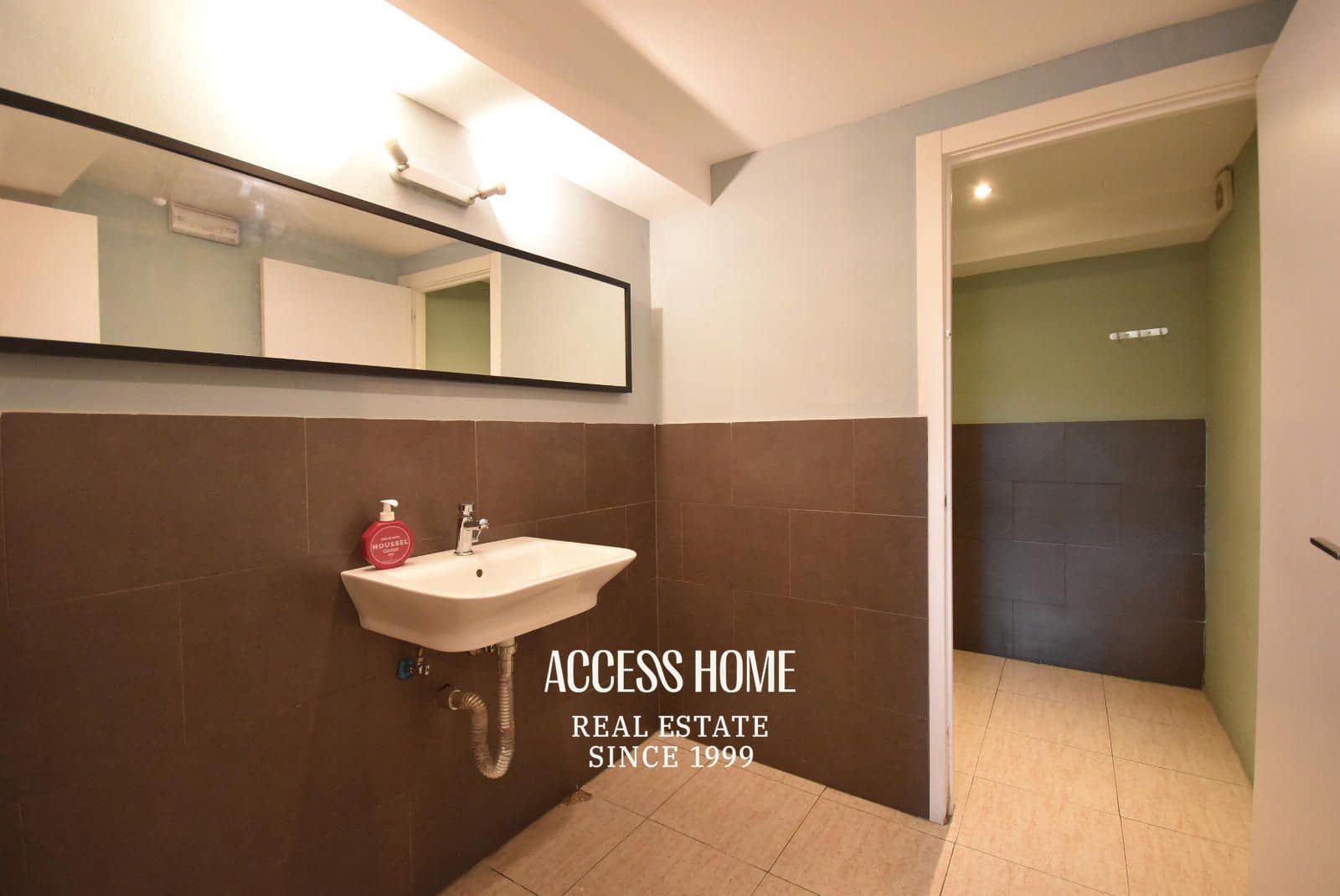 Komercyjne do wynajęcia w Cerdanyola del Valles - 1 550 € (Ref: 9789679)