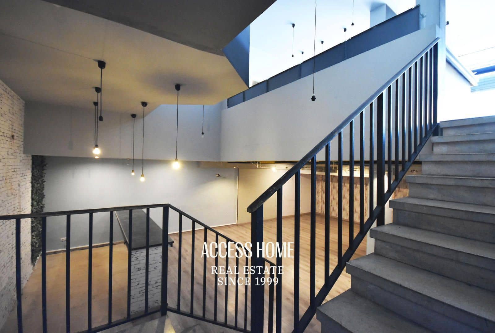 Komercyjne do wynajęcia w Cerdanyola del Valles - 1 550 € (Ref: 9789679)