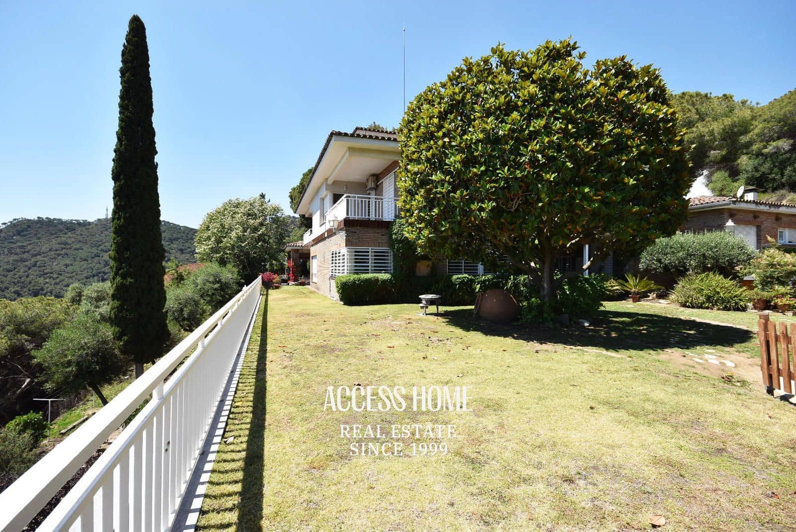 10 sypialnia Willa na sprzedaż w Cabrera de Mar z basenem garażem - 1 750 000 € (Ref: 9789815)