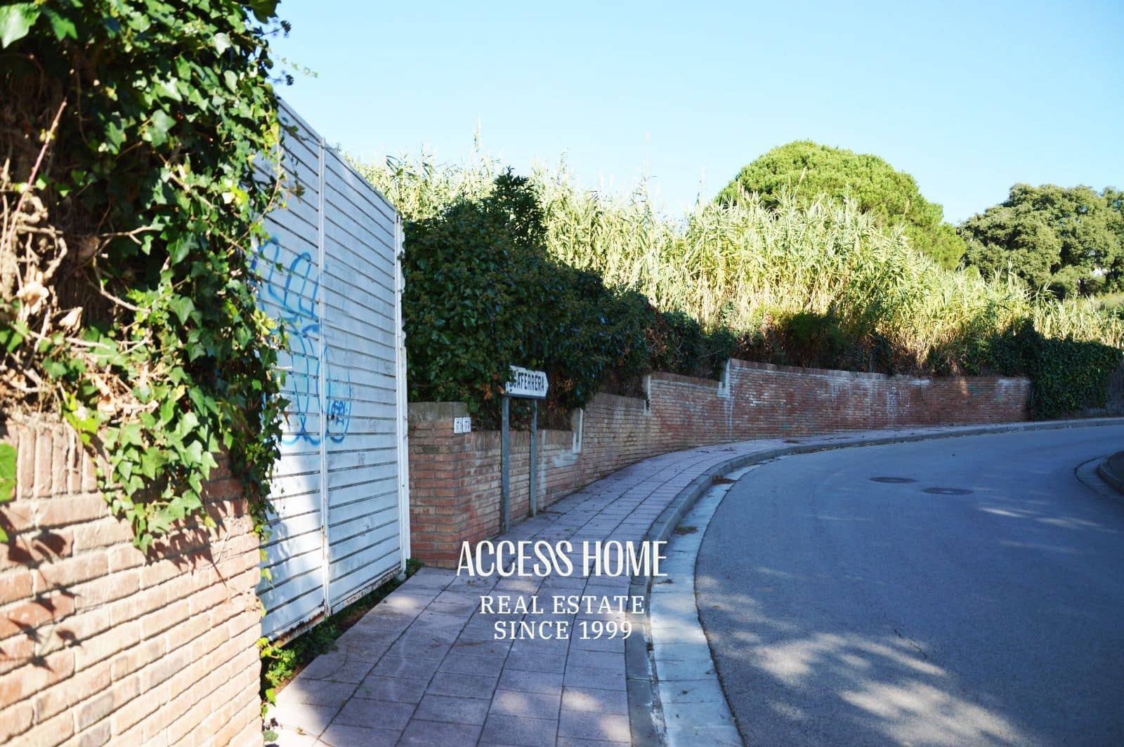 Building Plot for sale in Sant Andreu de Llavaneres - € 350,000 (Ref: 9793525)