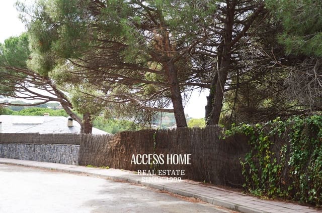 Building Plot for sale in Sant Andreu de Llavaneres - € 350,000 (Ref: 9793525)