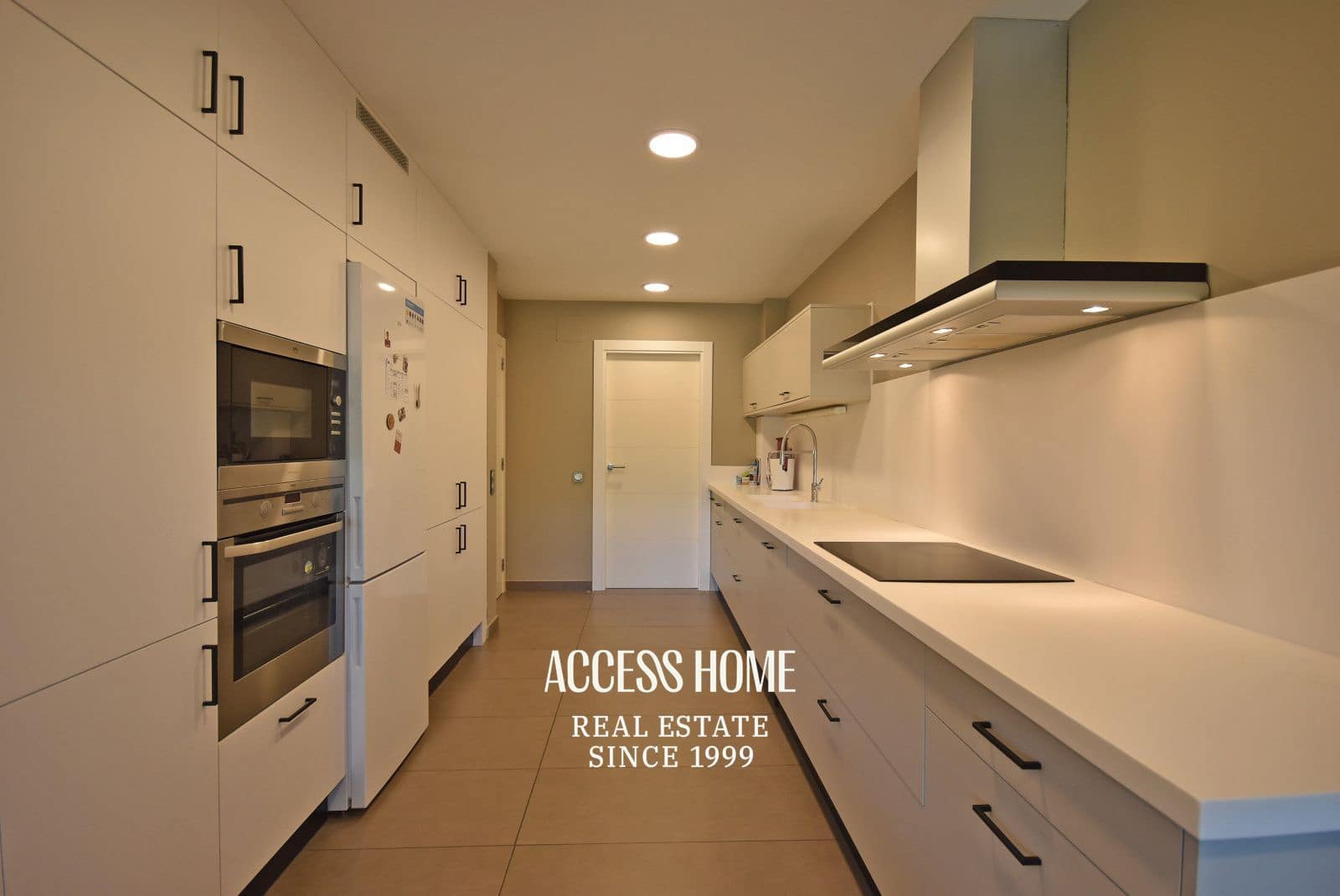 5 Zimmer Villa zu verkaufen in Sant Andreu de Llavaneres mit Pool Garage - 1.180.000 € (Ref: 9793526)