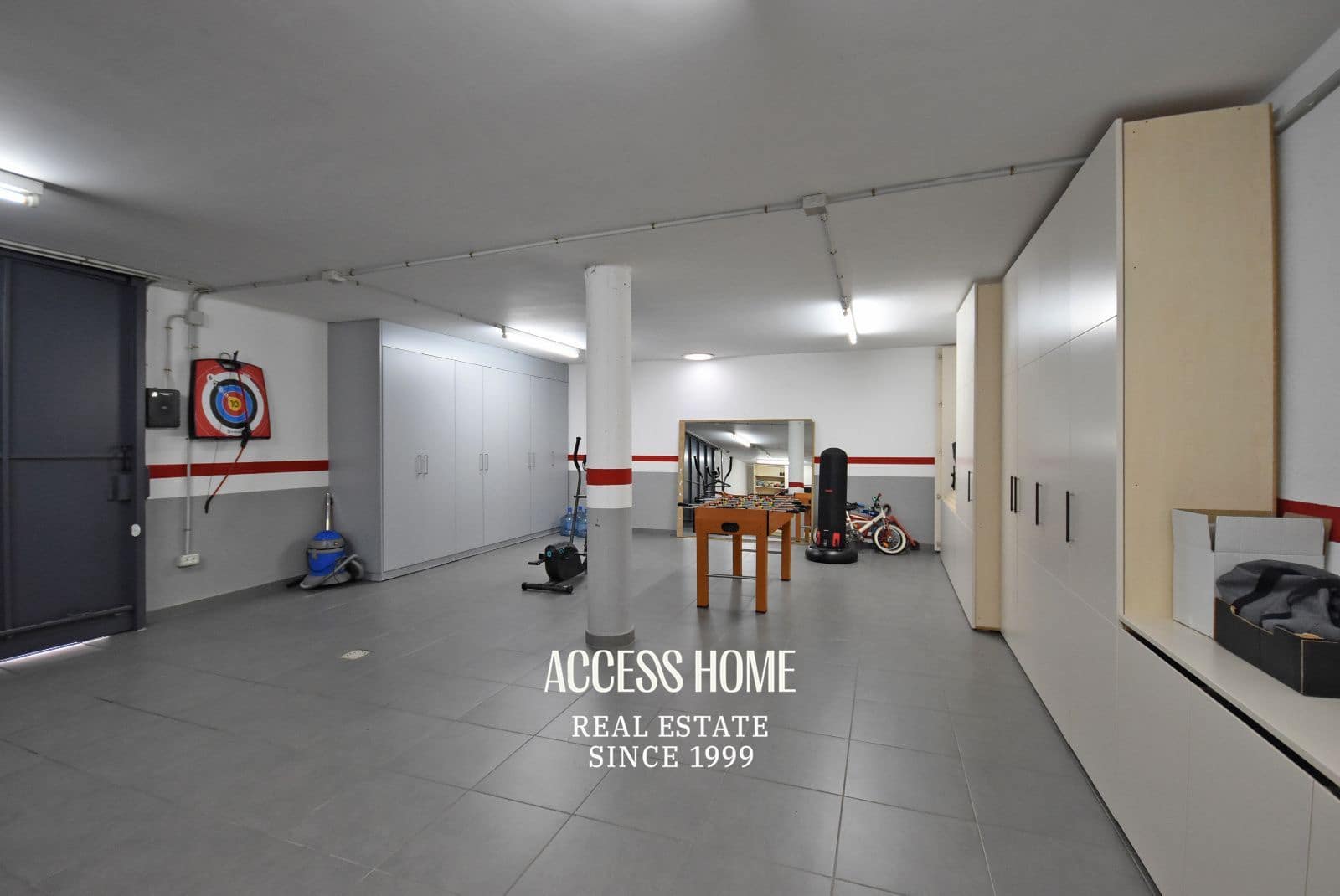 5 Zimmer Villa zu verkaufen in Sant Andreu de Llavaneres mit Pool Garage - 1.180.000 € (Ref: 9793526)