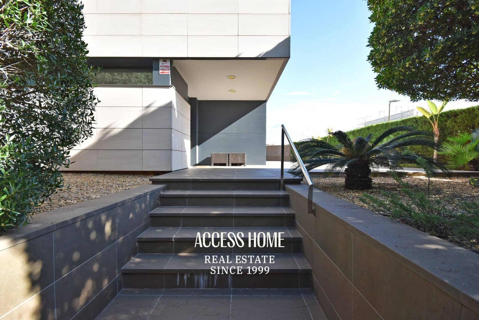 5 Zimmer Villa zu verkaufen in Sant Andreu de Llavaneres mit Pool Garage - 1.180.000 € (Ref: 9793526)