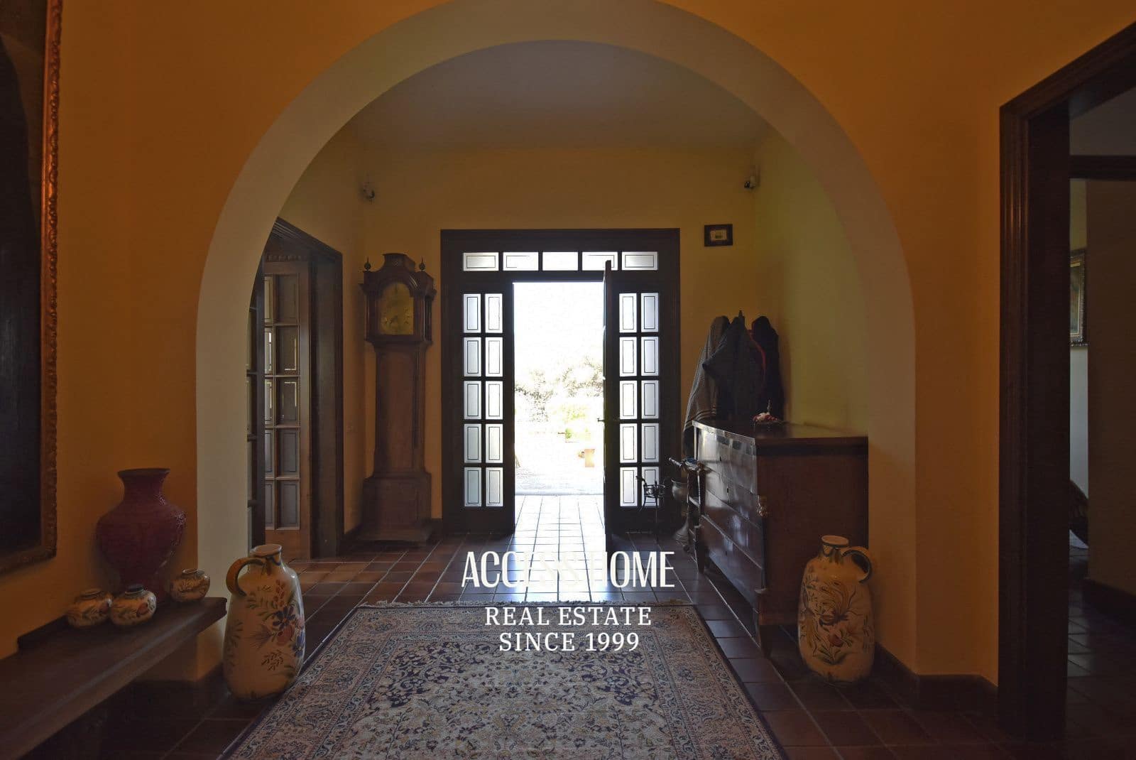 9 slaapkamer Villa te koop in Montornes del Valles met zwembad garage - € 850.000 (Ref: 9795659)