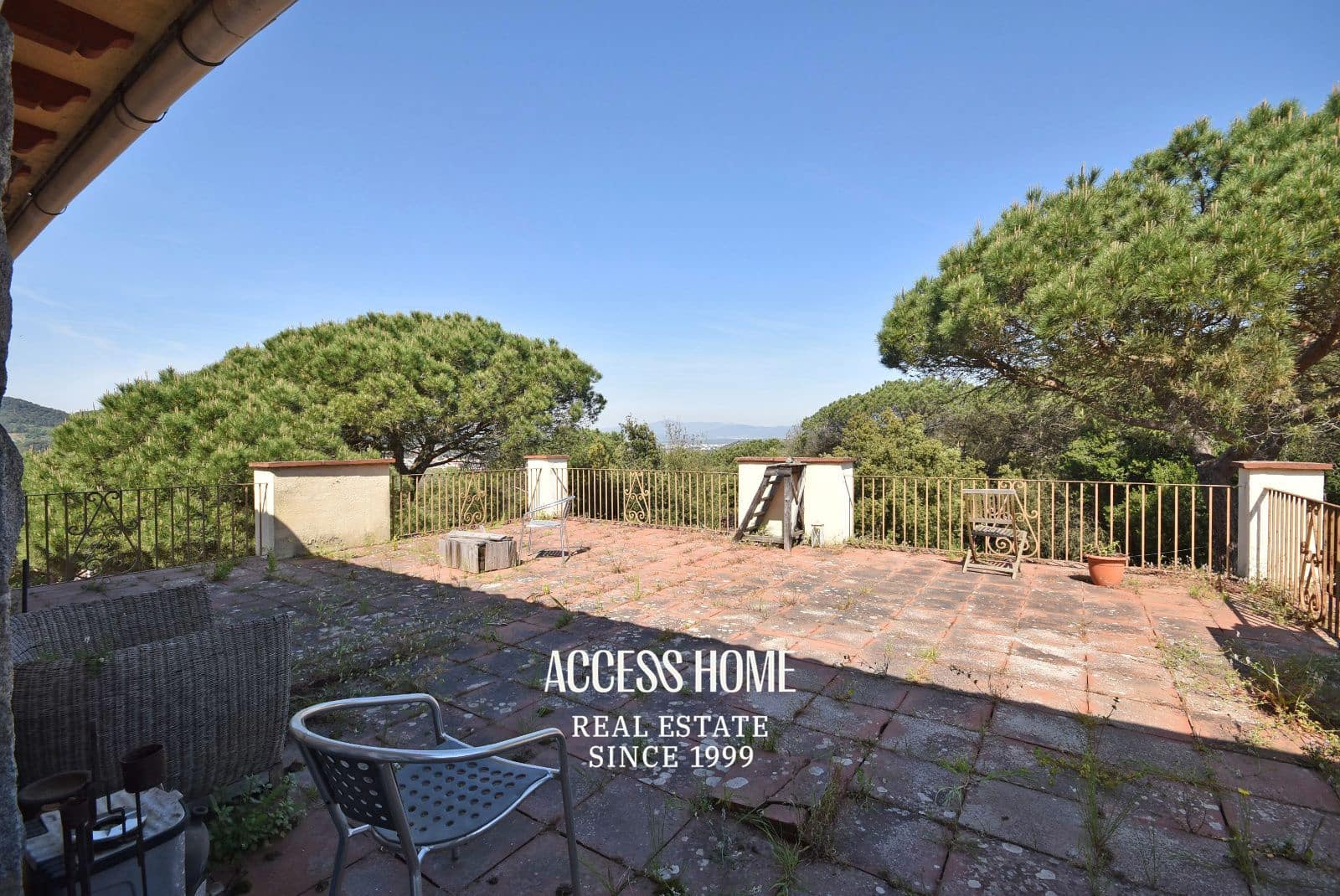 9 slaapkamer Villa te koop in Montornes del Valles met zwembad garage - € 850.000 (Ref: 9795659)