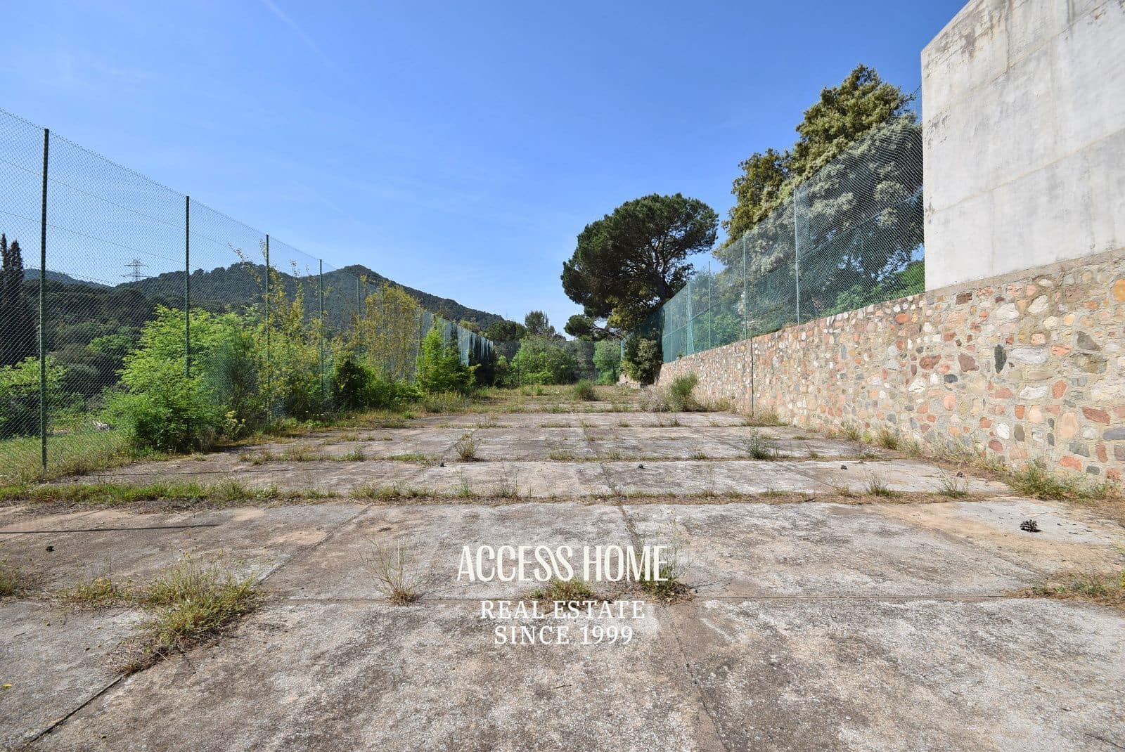 9 slaapkamer Villa te koop in Montornes del Valles met zwembad garage - € 850.000 (Ref: 9795659)