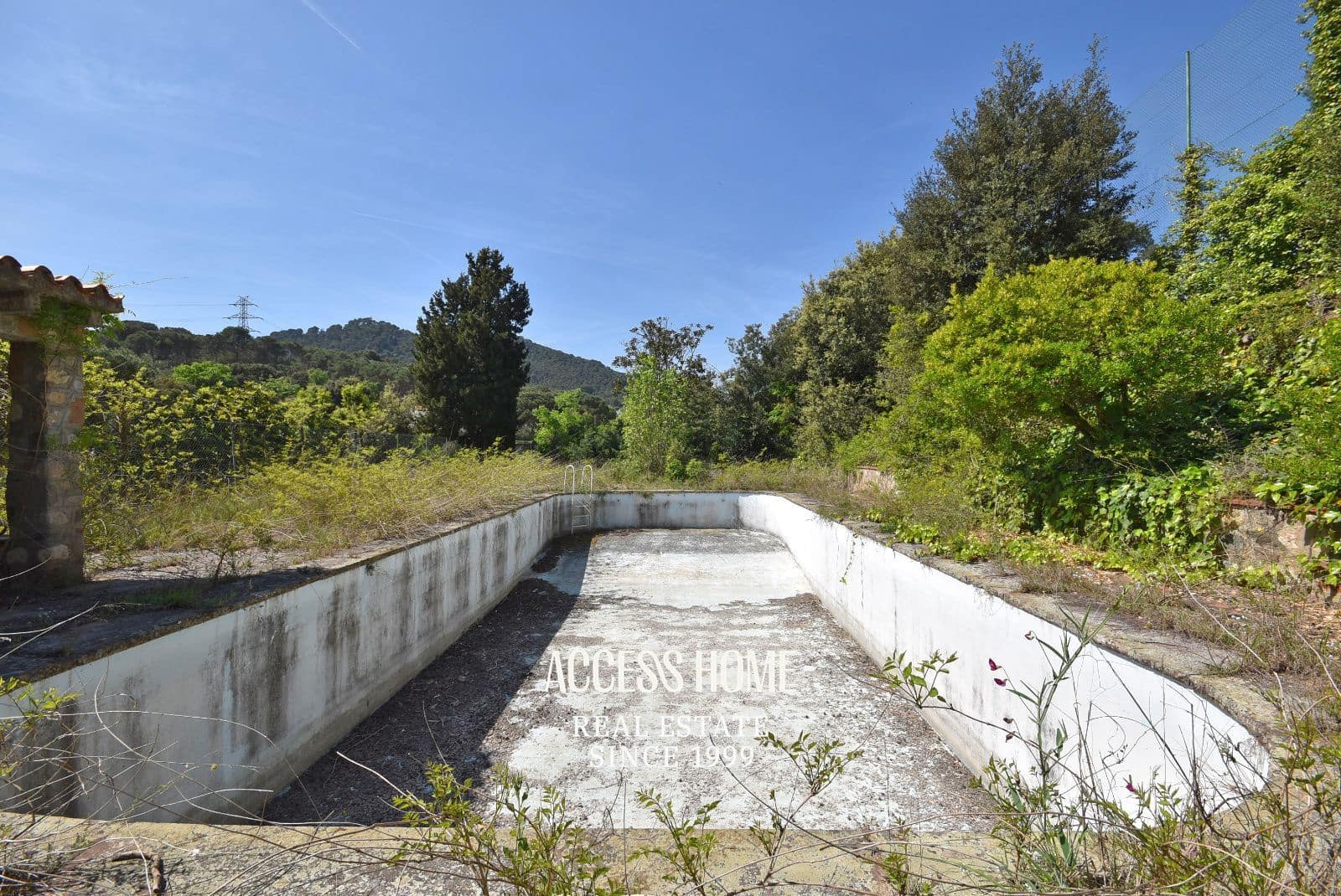 9 slaapkamer Villa te koop in Montornes del Valles met zwembad garage - € 850.000 (Ref: 9795659)