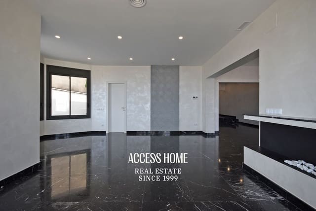 3 slaapkamer Villa te koop in Caldes d'Estrac met garage - € 1.485.000 (Ref: 9795660)