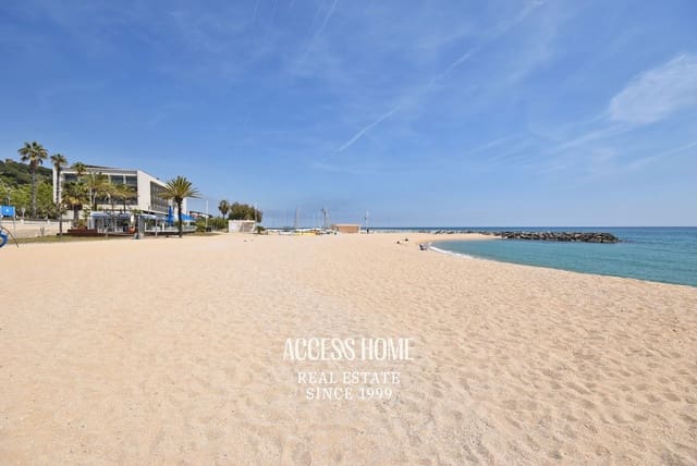 3 slaapkamer Villa te koop in Caldes d'Estrac met garage - € 1.485.000 (Ref: 9795660)