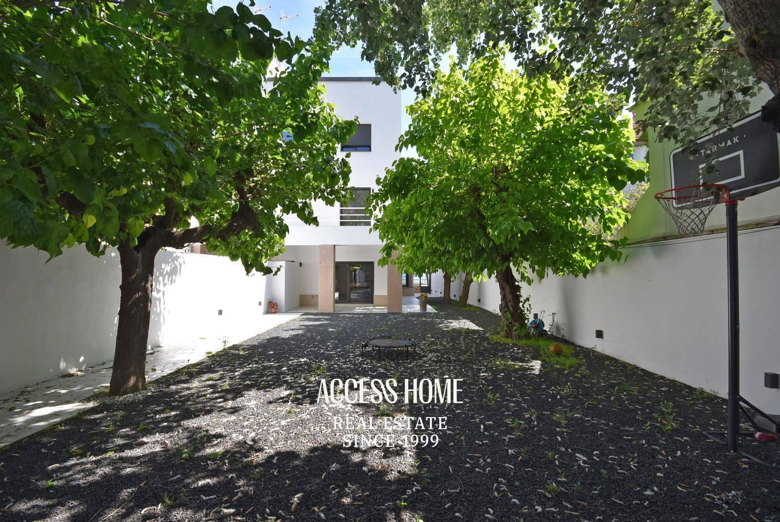 3 slaapkamer Villa te koop in Caldes d'Estrac met garage - € 1.485.000 (Ref: 9795660)