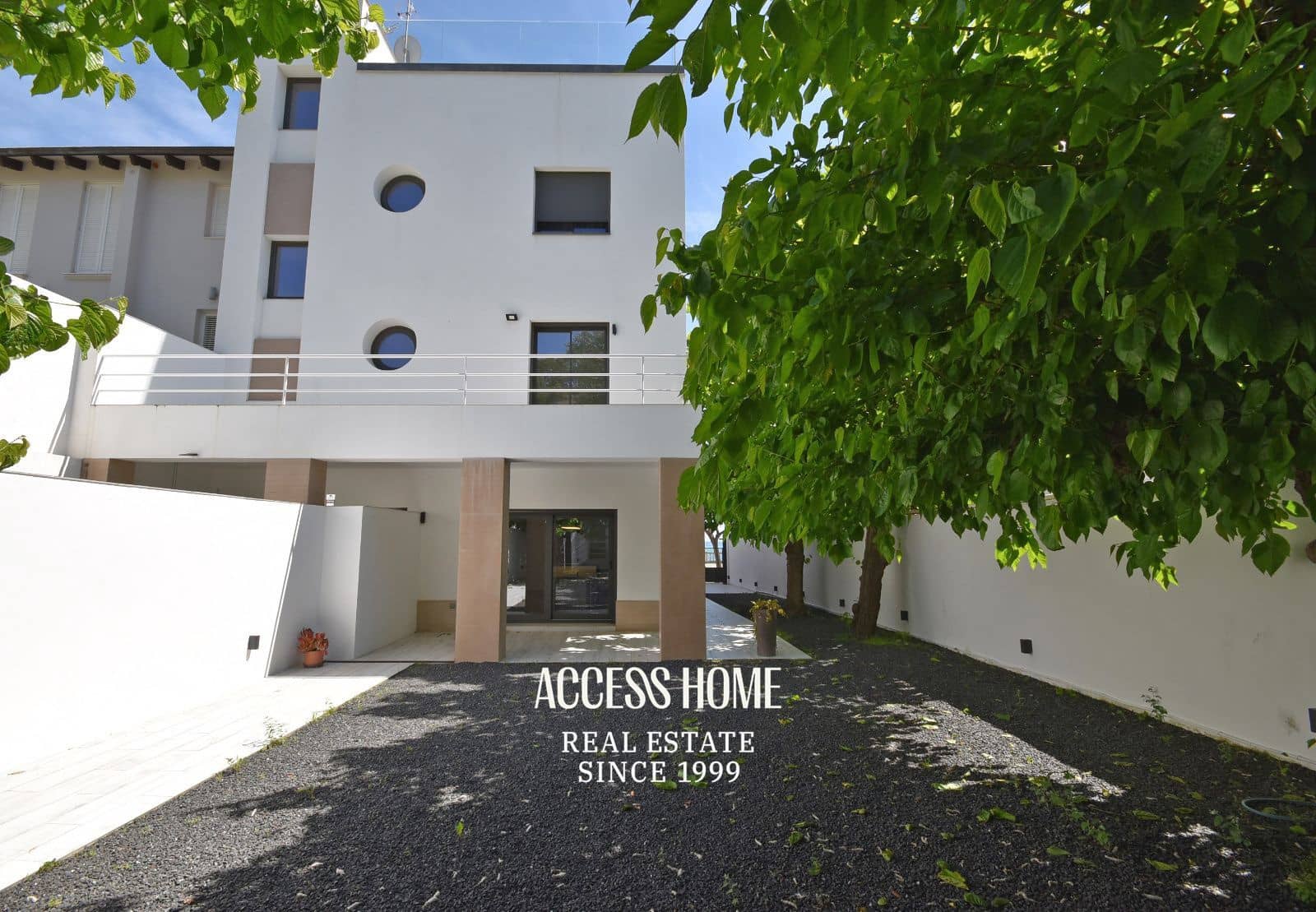 3 slaapkamer Villa te koop in Caldes d'Estrac met garage - € 1.485.000 (Ref: 9795660)