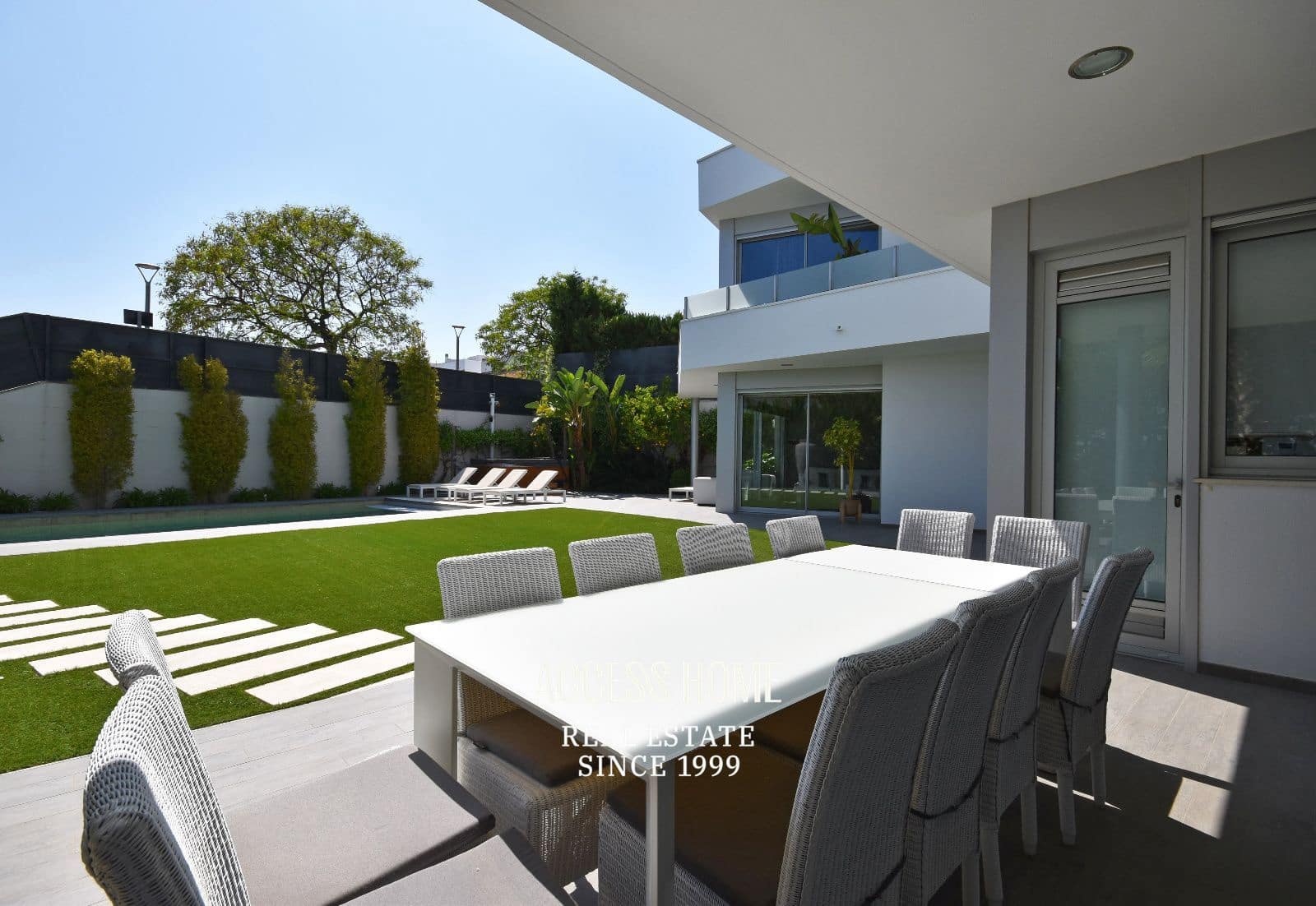 5 bedroom Villa for sale in Mataro with pool garage - € 1,050,000 (Ref: 9807286)
