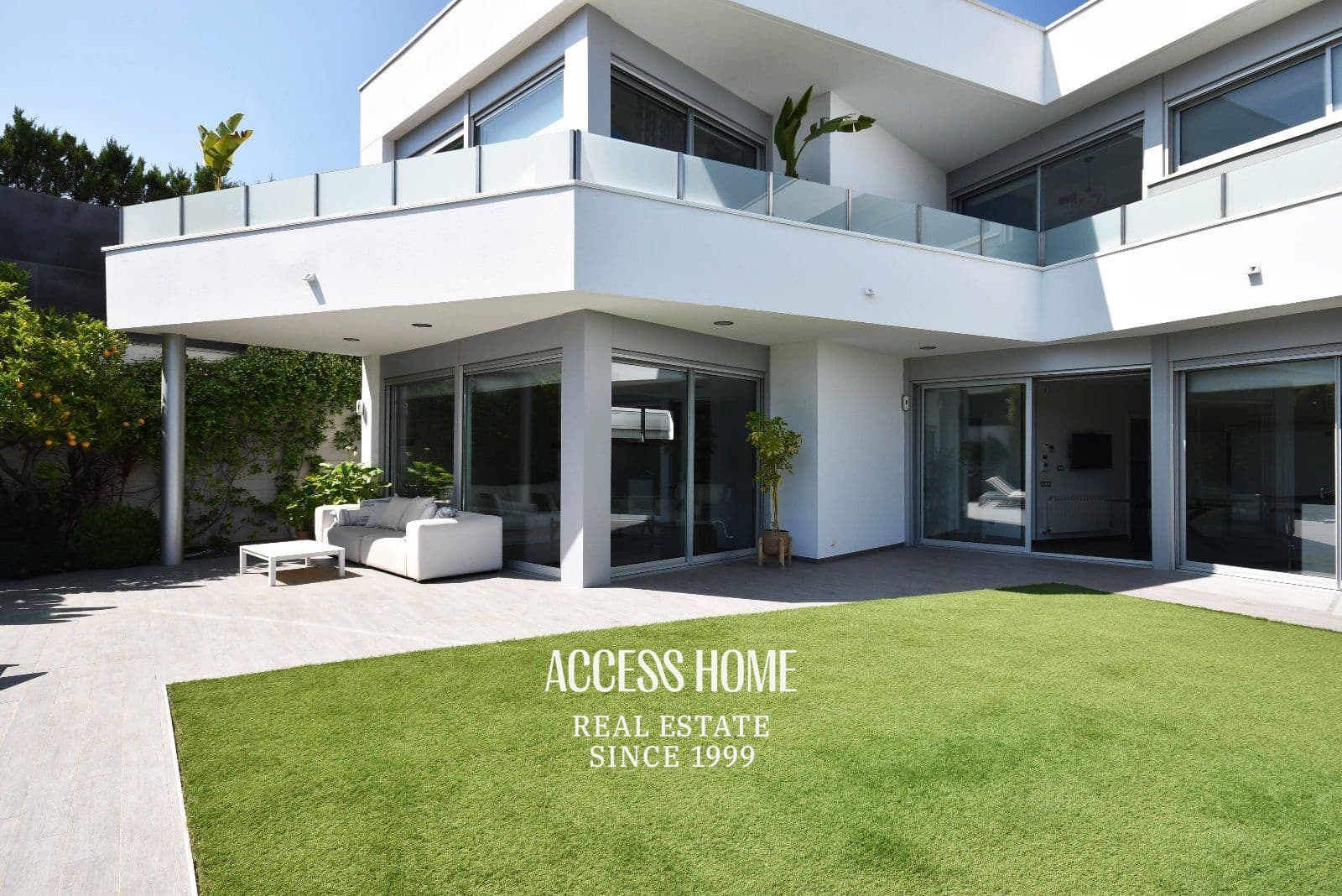 5 bedroom Villa for sale in Mataro with pool garage - € 1,050,000 (Ref: 9807286)