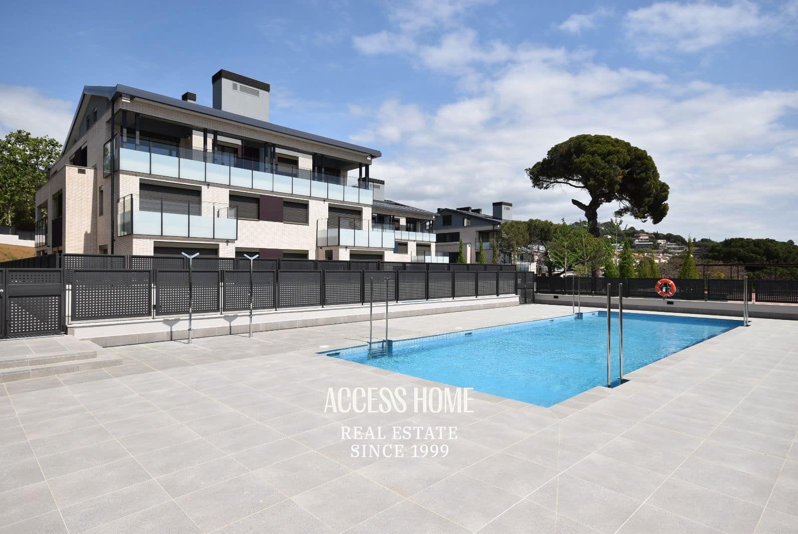 3 Zimmer Wohnung zu verkaufen in Premia de Dalt mit Pool Garage - 603.000 € (Ref: 9810432)