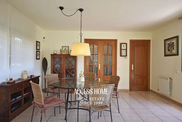 5 quarto Moradia para venda em Sant Vicenç de Montalt com garagem - 745 000 € (Ref: 9815162)