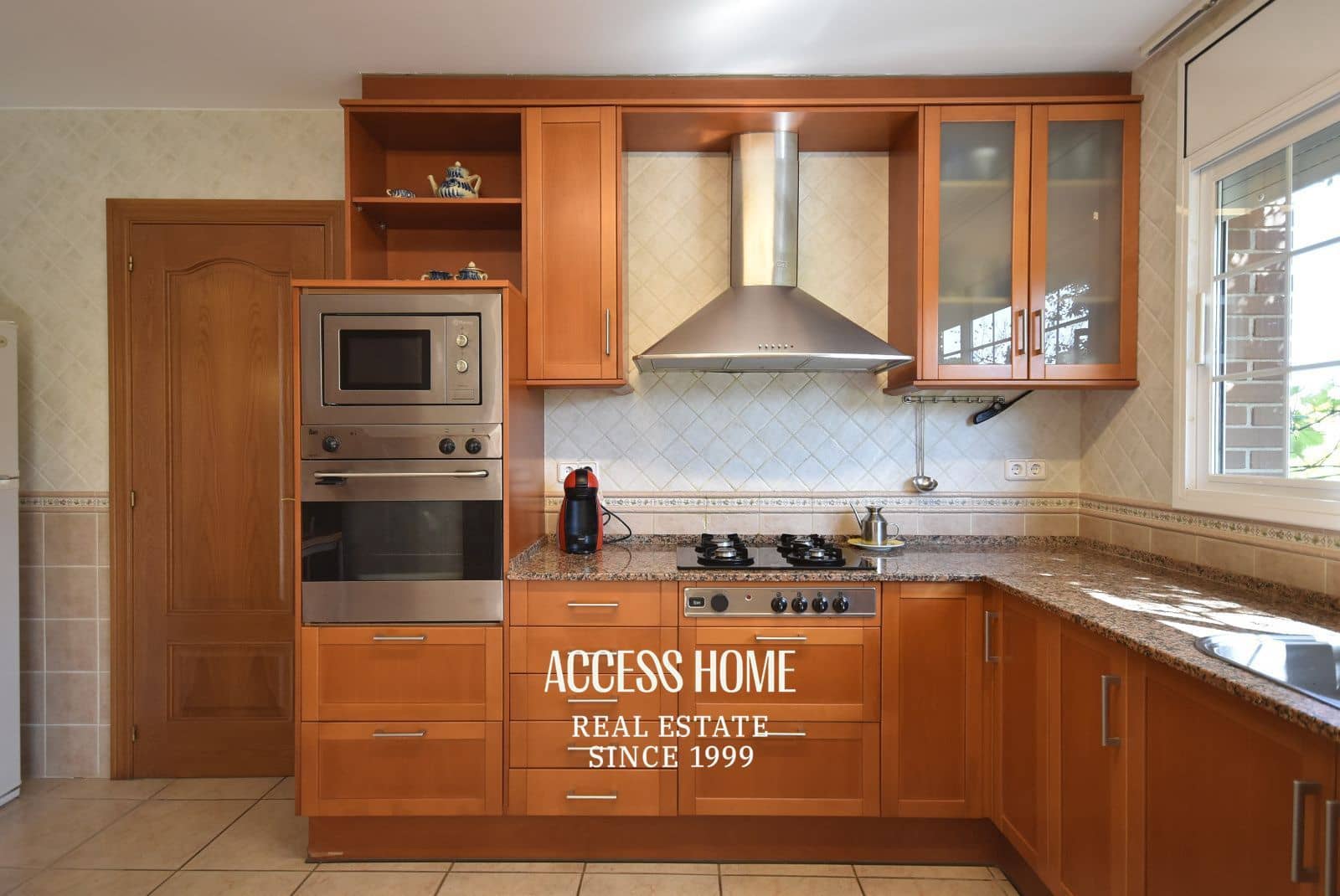 5 quarto Moradia para venda em Sant Vicenc de Montalt com garagem - 745 000 € (Ref: 9815162)