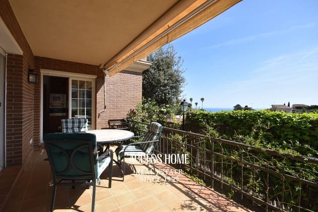 5 quarto Moradia para venda em Sant Vicenç de Montalt com garagem - 745 000 € (Ref: 9815162)