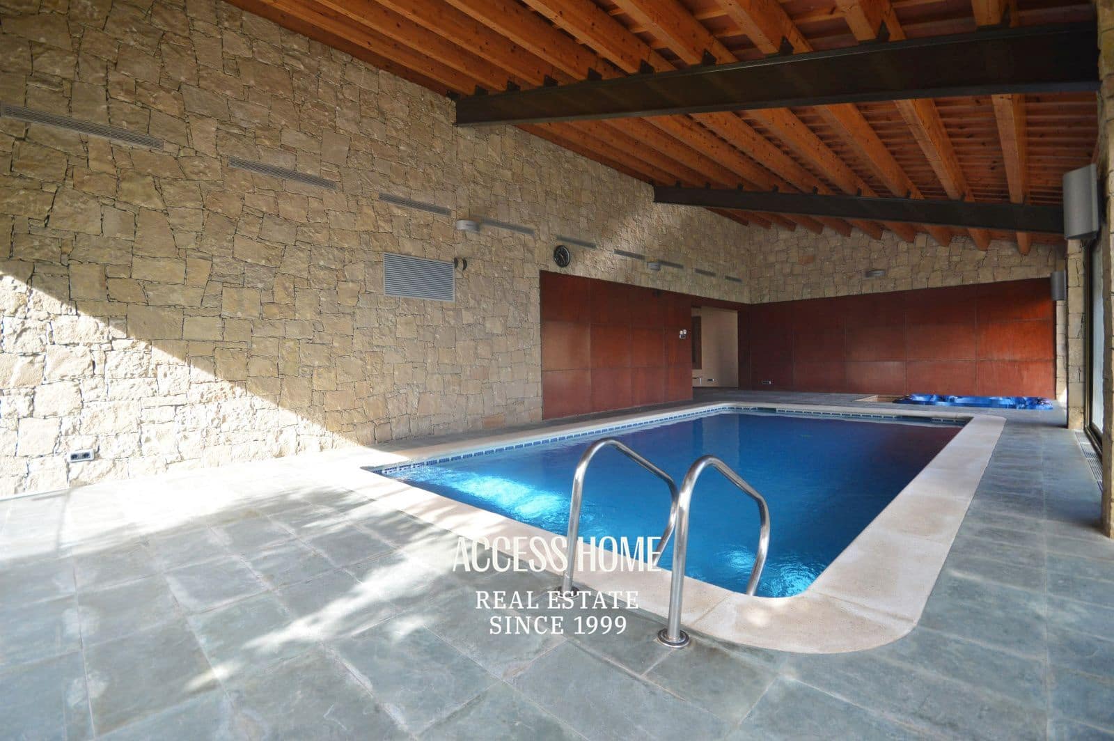 10 bedroom Villa for sale in Sant Feliu de Codines with pool garage - € 1,990,000 (Ref: 9816553)