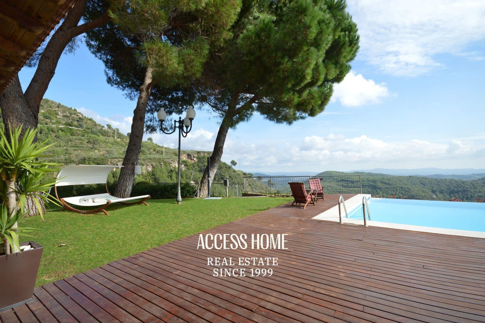 10 bedroom Villa for sale in Sant Feliu de Codines with pool garage - € 1,990,000 (Ref: 9816553)