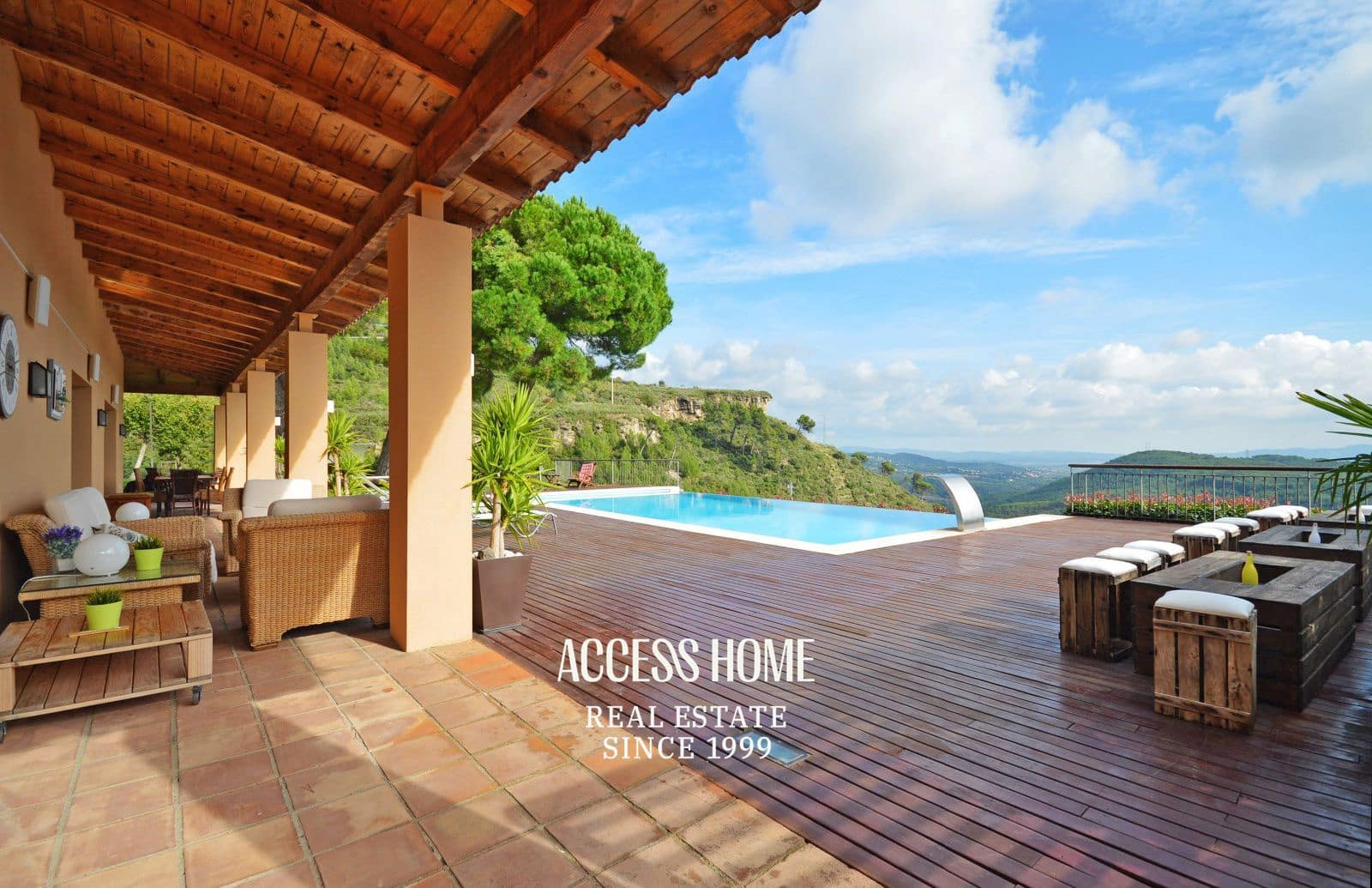 10 bedroom Villa for sale in Sant Feliu de Codines with pool garage - € 1,990,000 (Ref: 9816553)