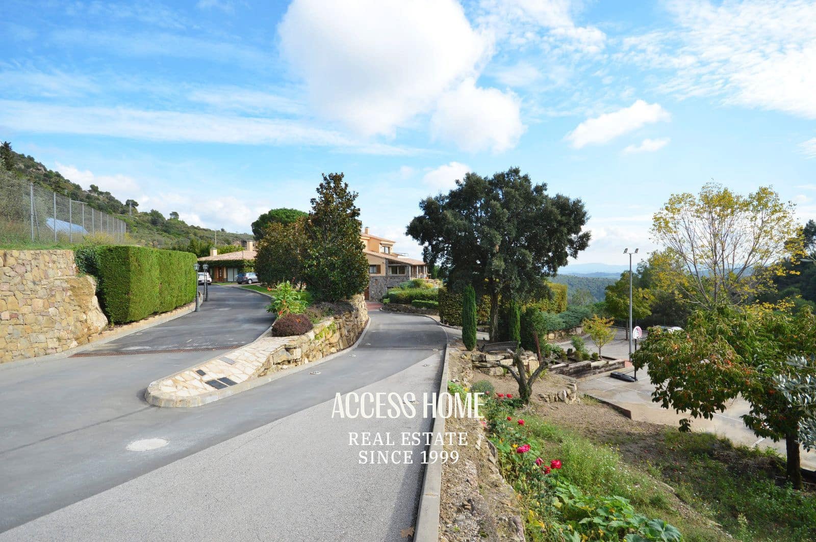 10 bedroom Villa for sale in Sant Feliu de Codines with pool garage - € 1,990,000 (Ref: 9816553)