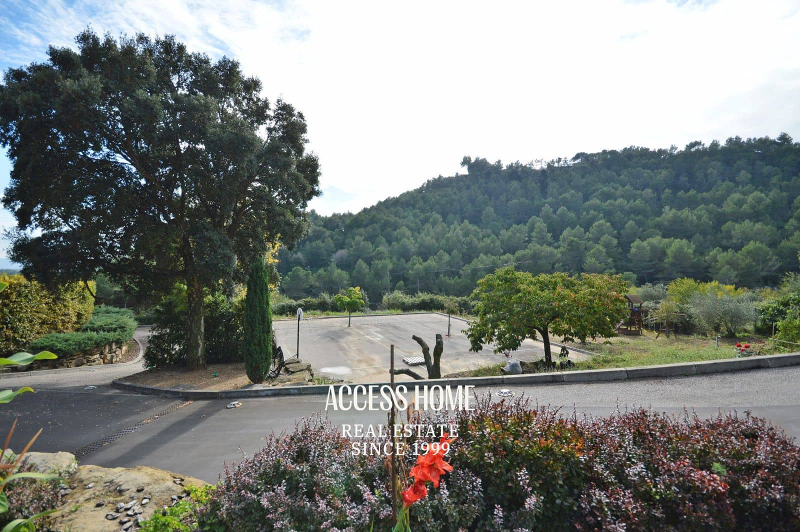 10 bedroom Villa for sale in Sant Feliu de Codines with pool garage - € 1,990,000 (Ref: 9816553)