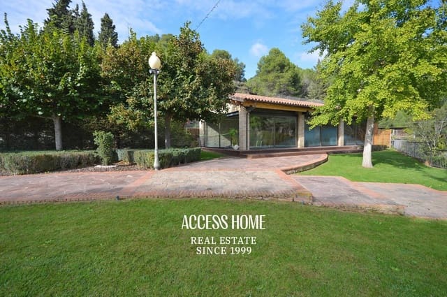 Chalet de 10 habitaciones en Sant Feliu de Codines en venta con piscina garaje - 1.990.000 € (Ref: 9816553)
