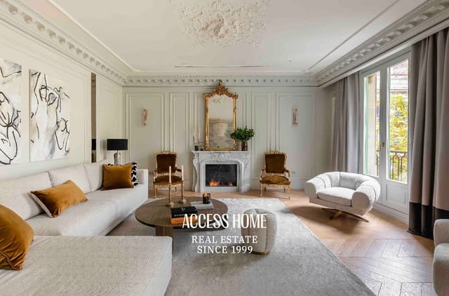 4 soveværelse Penthouse til salg i Barcelona by - € 2.350.000 (Ref: 9816651)