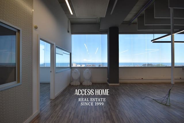 Büro zu vermieten in Badalona - 2.100 € (Ref: 9821714)