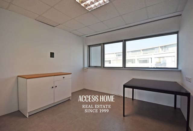 Büro zu vermieten in Badalona mit Garage - 2.200 € (Ref: 9821715)