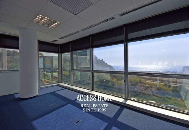 Büro zu vermieten in Badalona mit Garage - 2.200 € (Ref: 9821715)