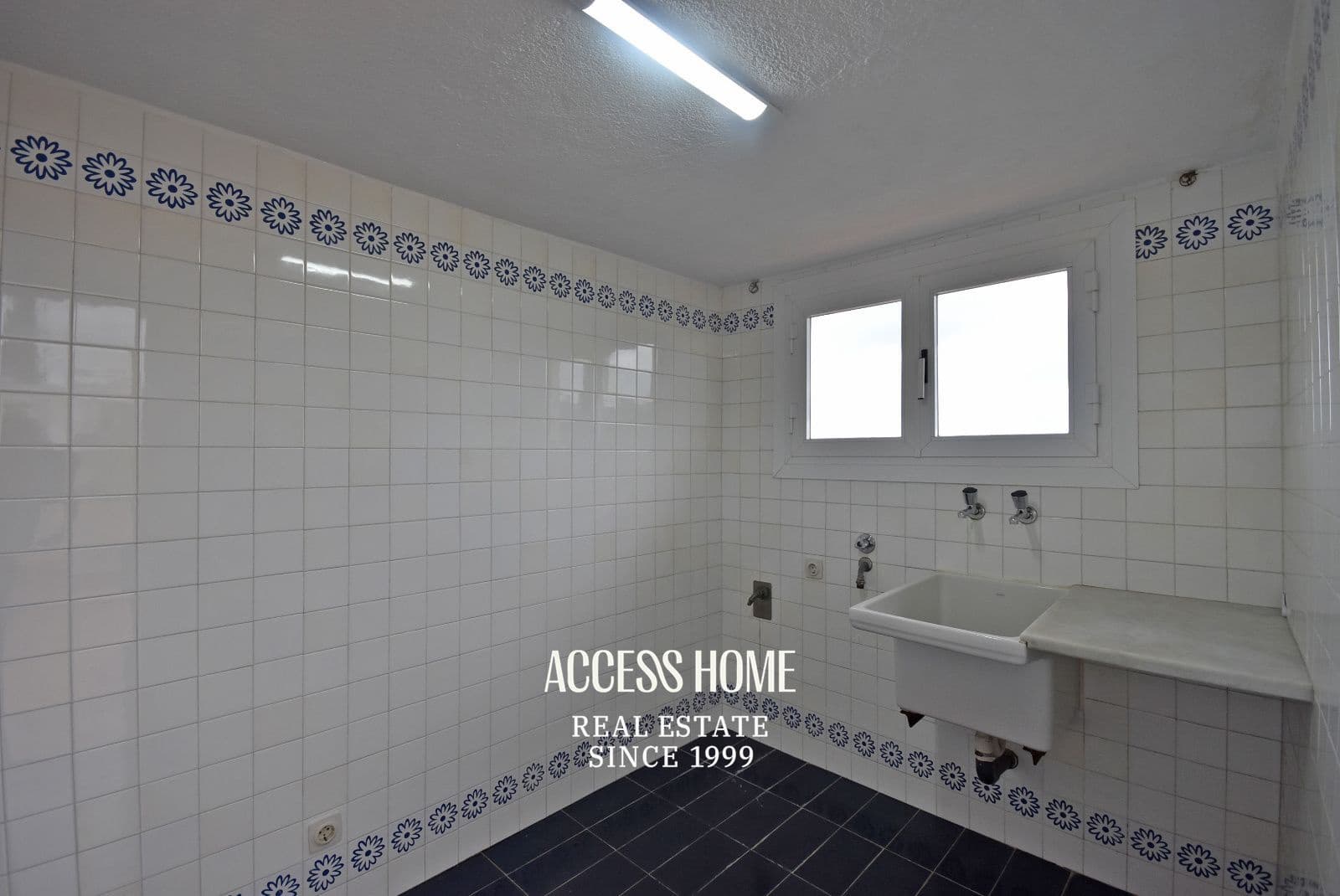 4 soveværelse Byhus til salg i Sant Vicenc de Montalt med garage - € 575.000 (Ref: 9821716)