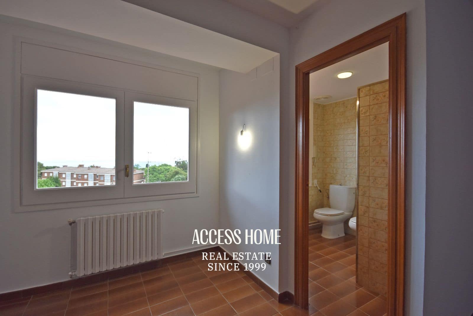 4 soveværelse Byhus til salg i Sant Vicenc de Montalt med garage - € 575.000 (Ref: 9821716)