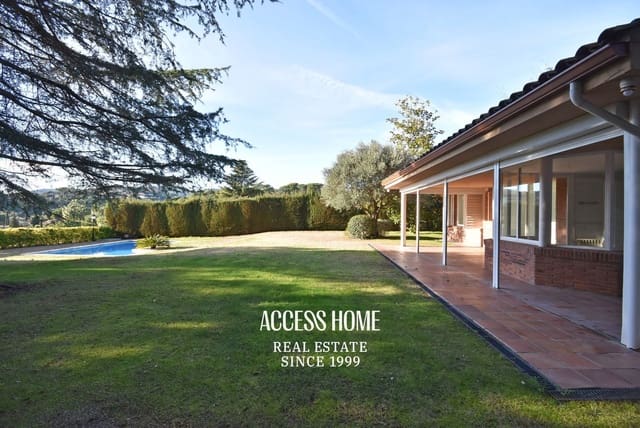 4 sypialnia Willa do wynajęcia w Sant Vicenç de Montalt z basenem garażem - 3 500 € (Ref: 9824096)