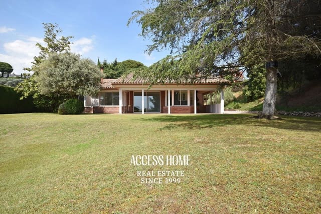 4 soveværelse Villa til salg i Sant Vicenç de Montalt med swimmingpool garage - € 995.000 (Ref: 9844583)