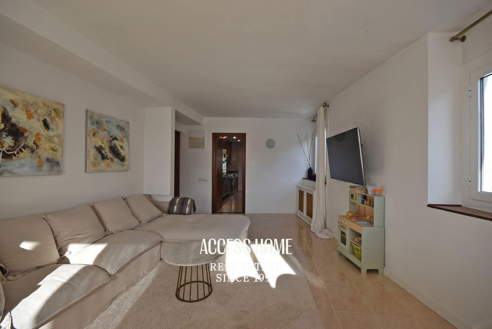 4 bedroom Villa for sale in Alella with pool garage - € 750,000 (Ref: 9854281)