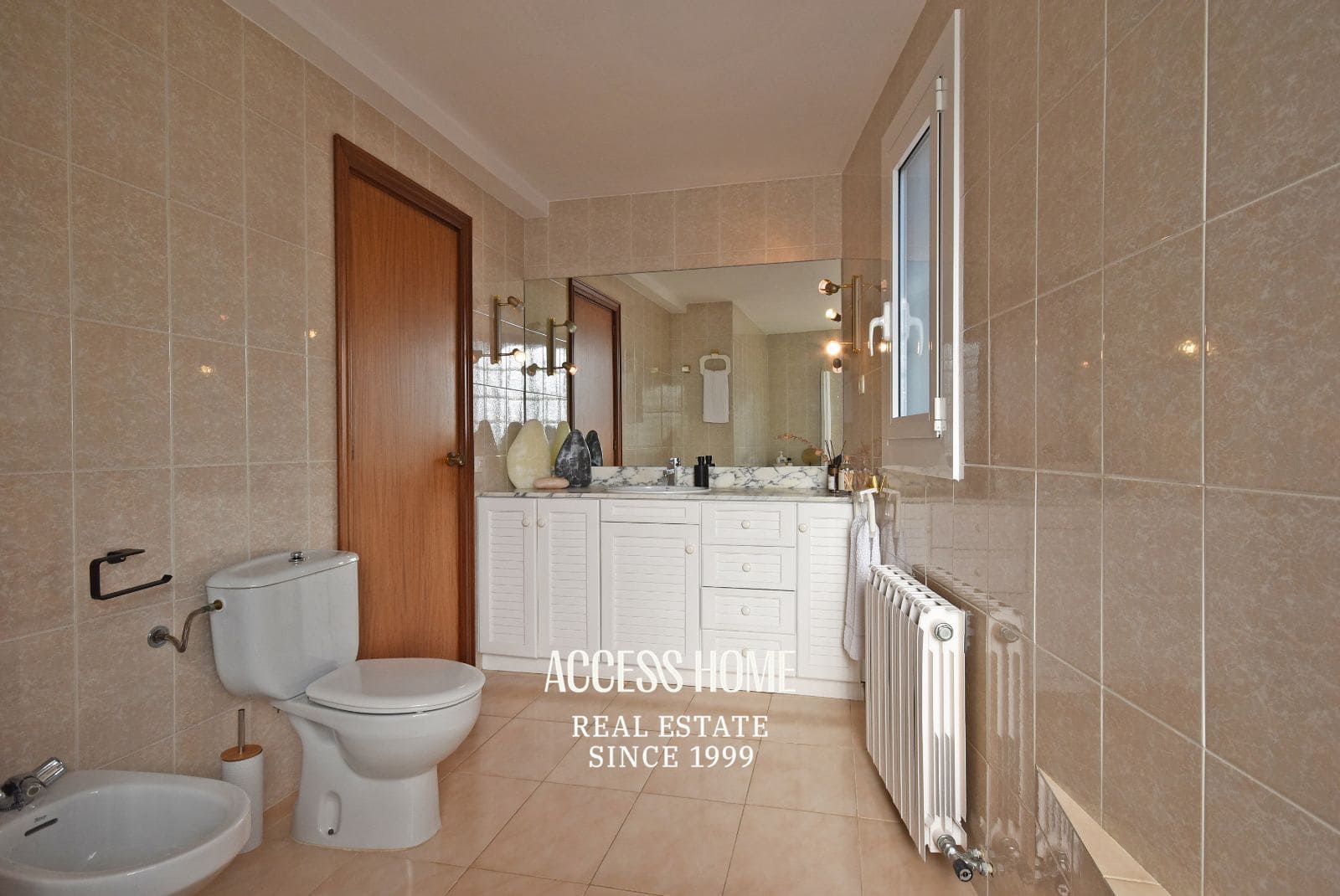 4 bedroom Villa for sale in Alella with pool garage - € 750,000 (Ref: 9854281)