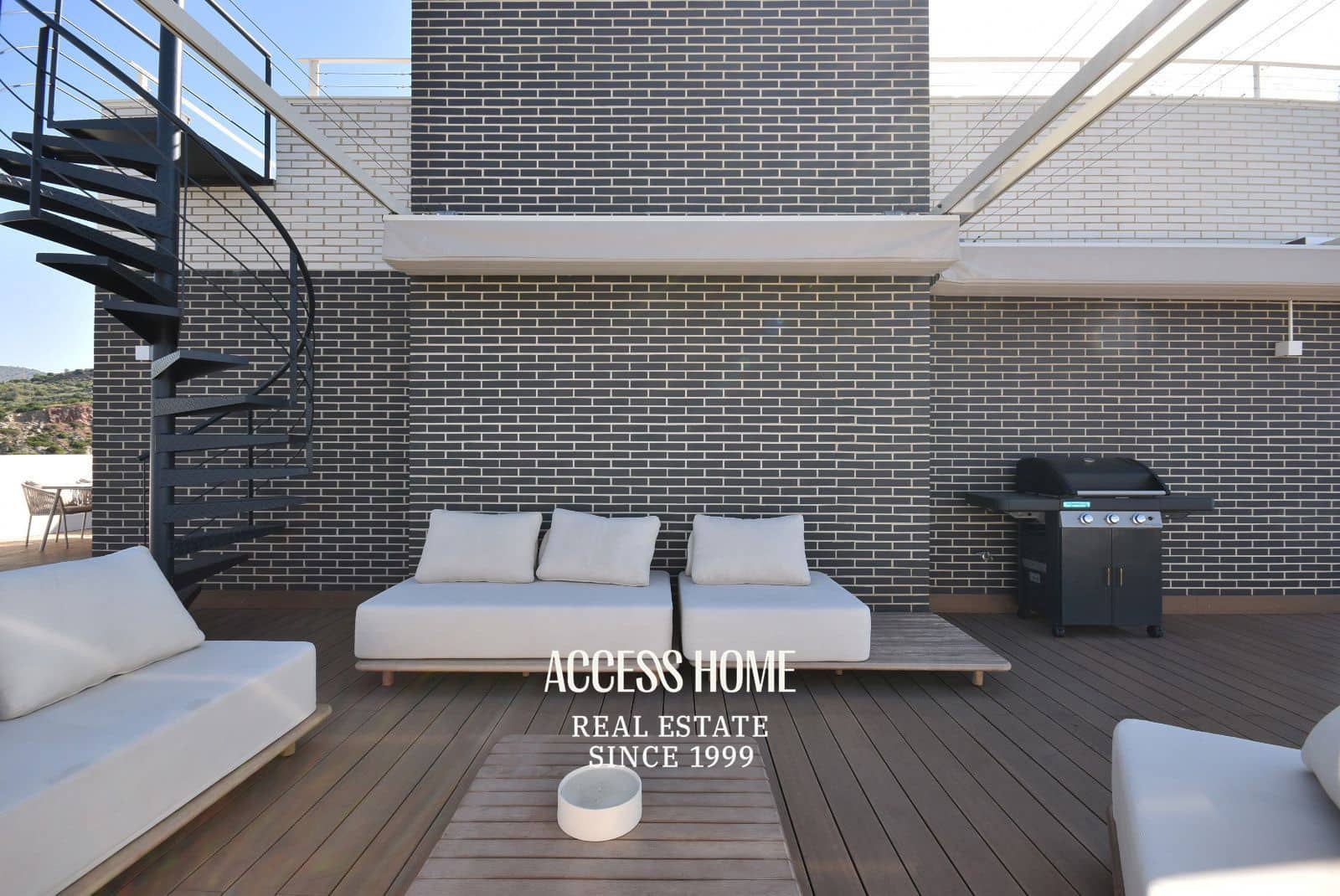 3 slaapkamer Penthouse te koop in Montgat met zwembad garage - € 995.000 (Ref: 9867954)
