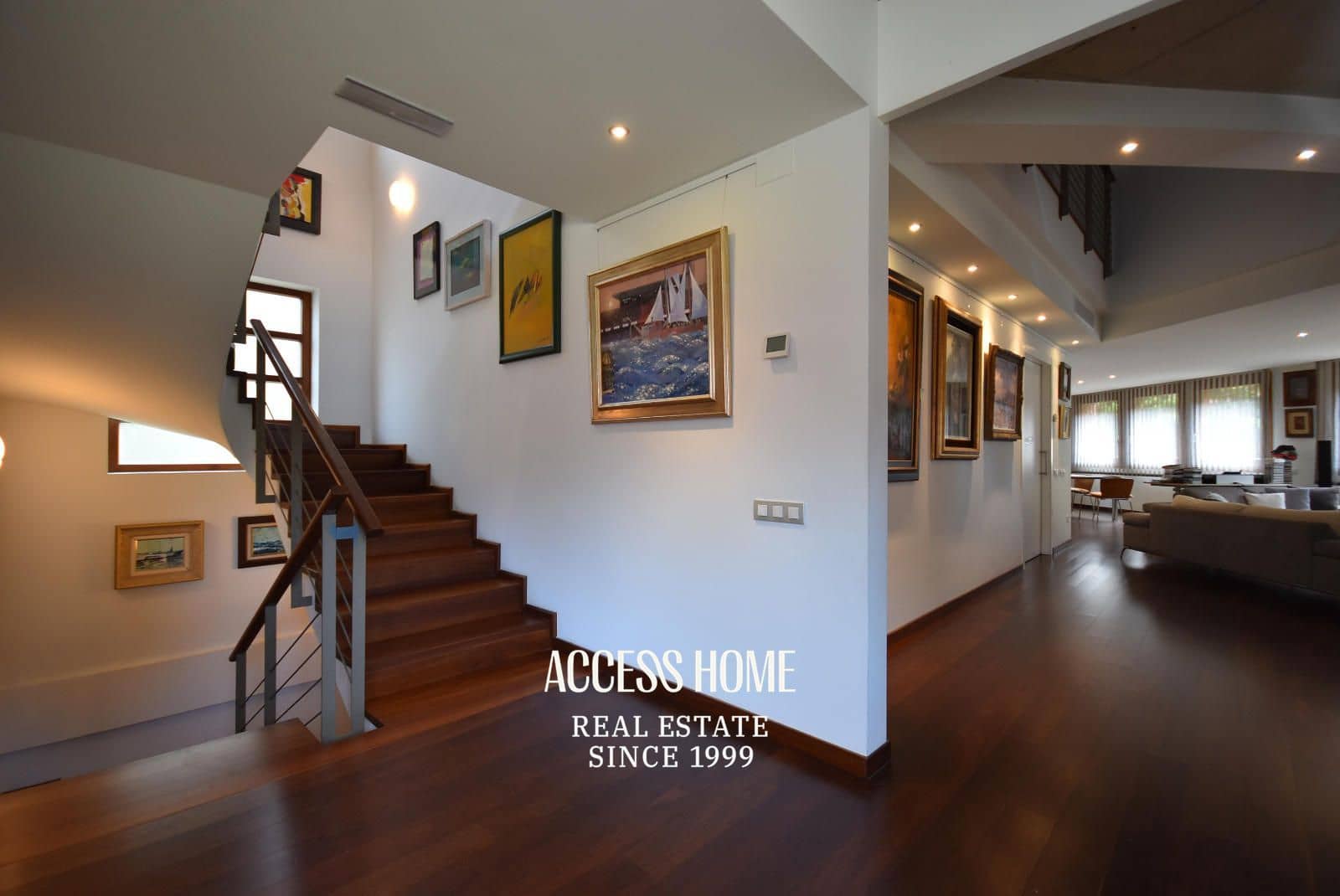 4 bedroom Villa for sale in Cabrera de Mar with garage - € 1,420,000 (Ref: 9874118)