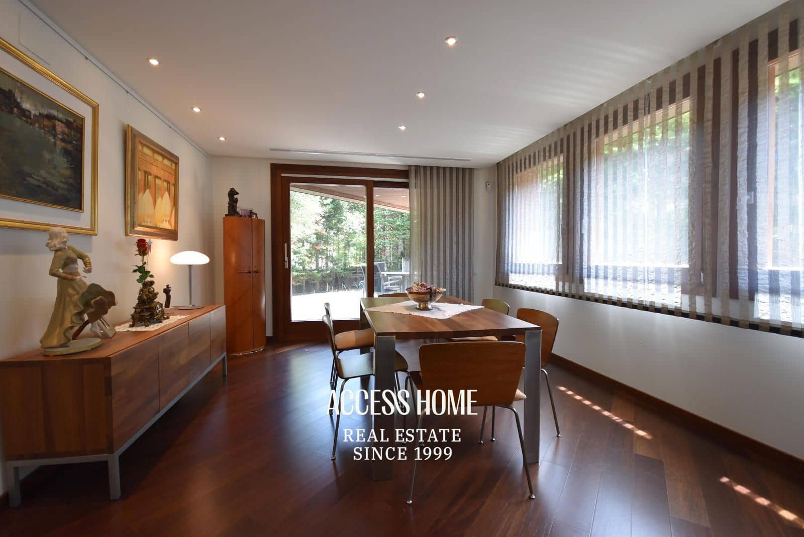 4 bedroom Villa for sale in Cabrera de Mar with garage - € 1,420,000 (Ref: 9874118)