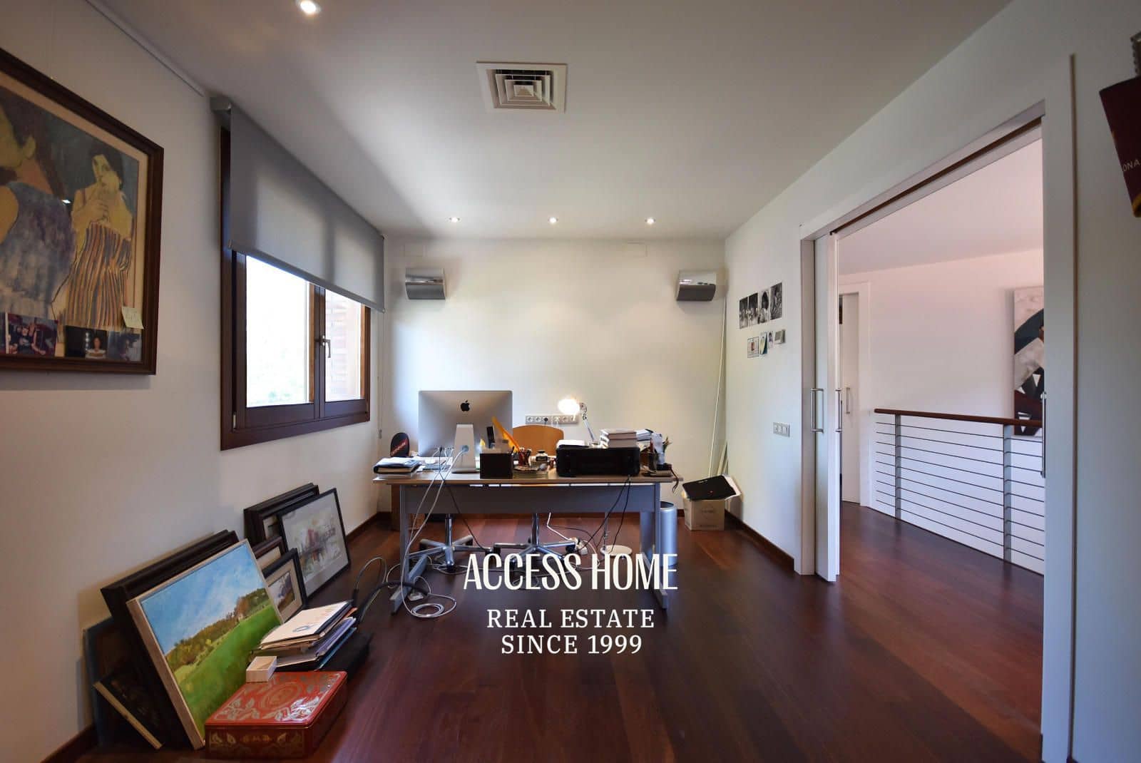 4 bedroom Villa for sale in Cabrera de Mar with garage - € 1,420,000 (Ref: 9874118)