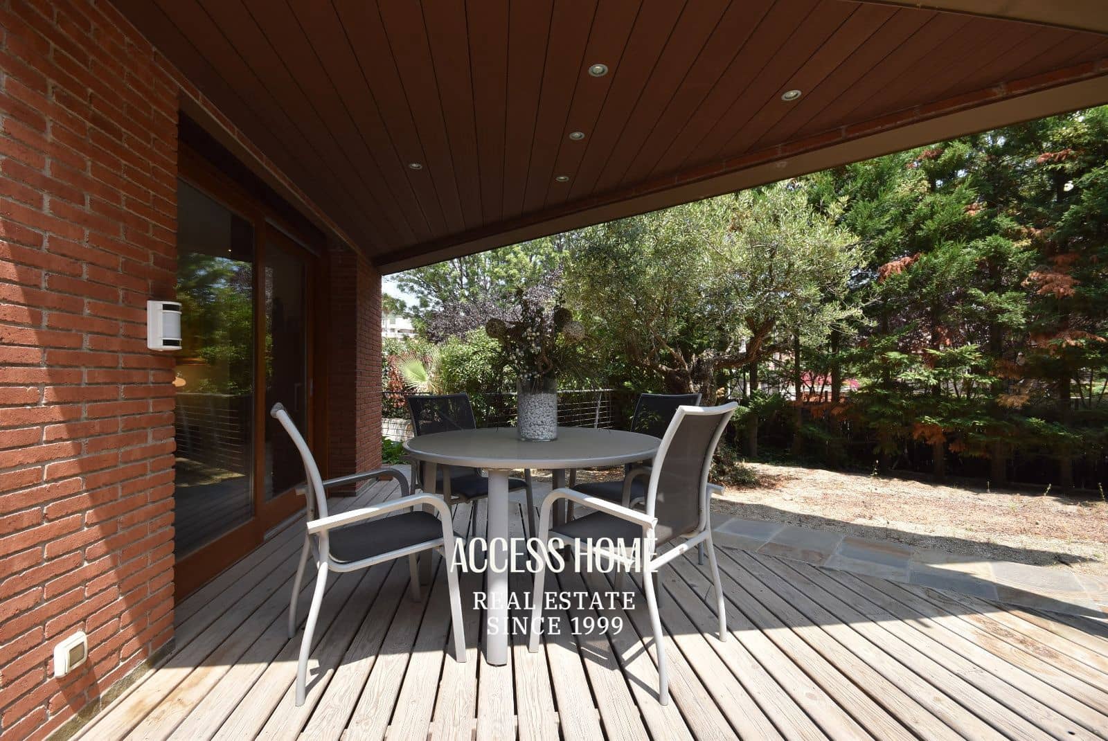 4 soveværelse Villa til salg i Cabrera de Mar med garage - € 1.420.000 (Ref: 9874118)