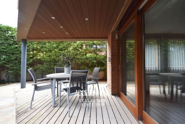 4 soveværelse Villa til salg i Cabrera de Mar med garage - € 1.420.000 (Ref: 9874118)