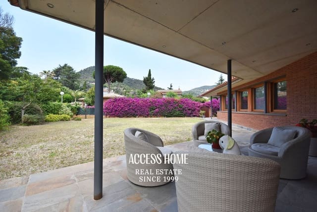 4 soveværelse Villa til salg i Cabrera de Mar med garage - € 1.420.000 (Ref: 9874118)