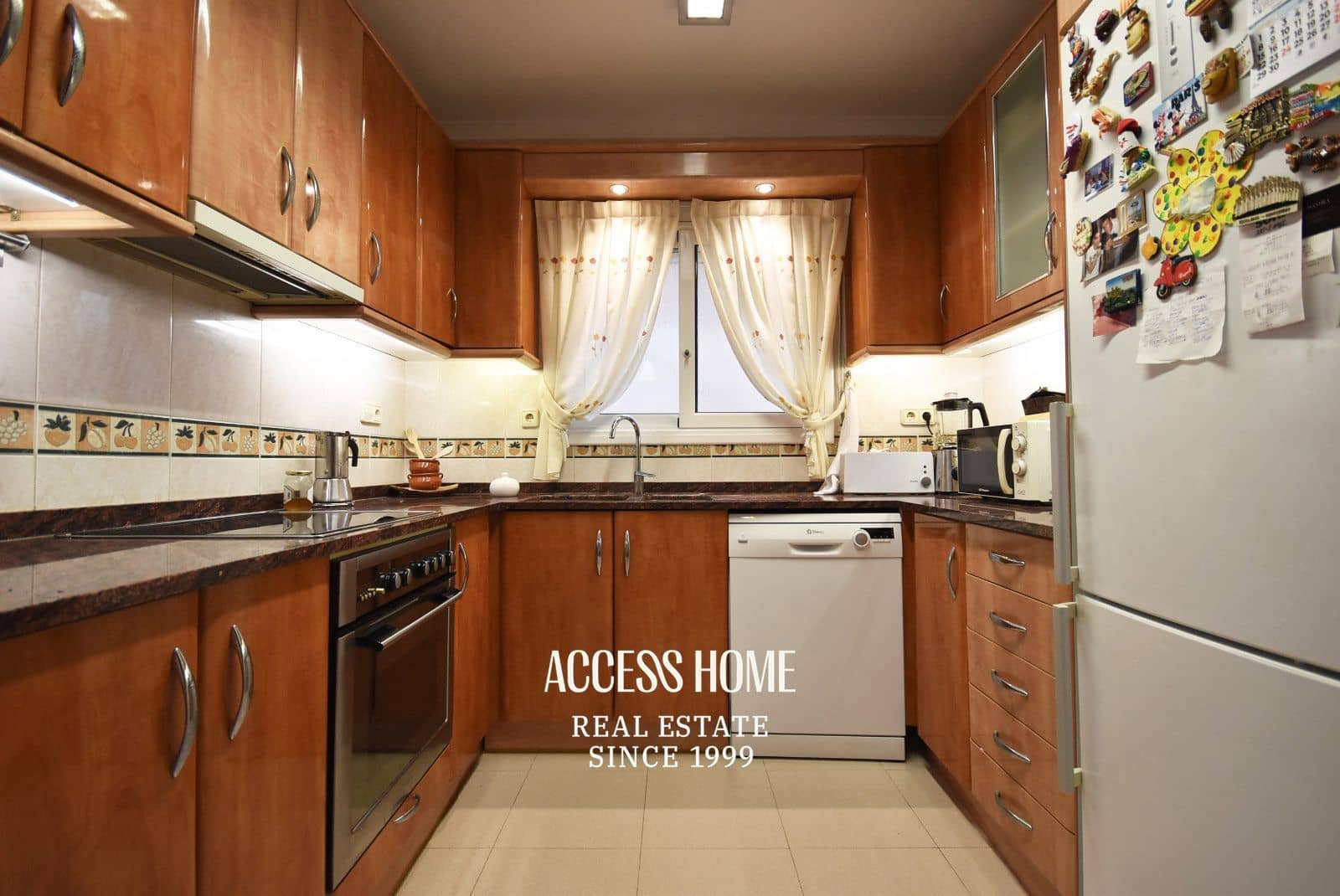 5 Zimmer Villa zu verkaufen in Vilassar de Dalt mit Pool Garage - 750.000 € (Ref: 9893283)