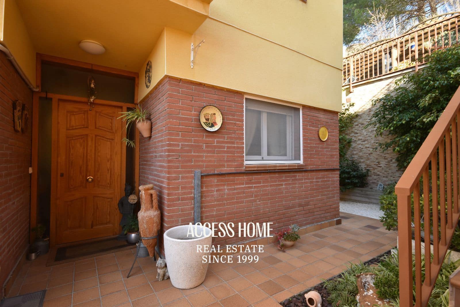 5 Zimmer Villa zu verkaufen in Vilassar de Dalt mit Pool Garage - 750.000 € (Ref: 9893283)
