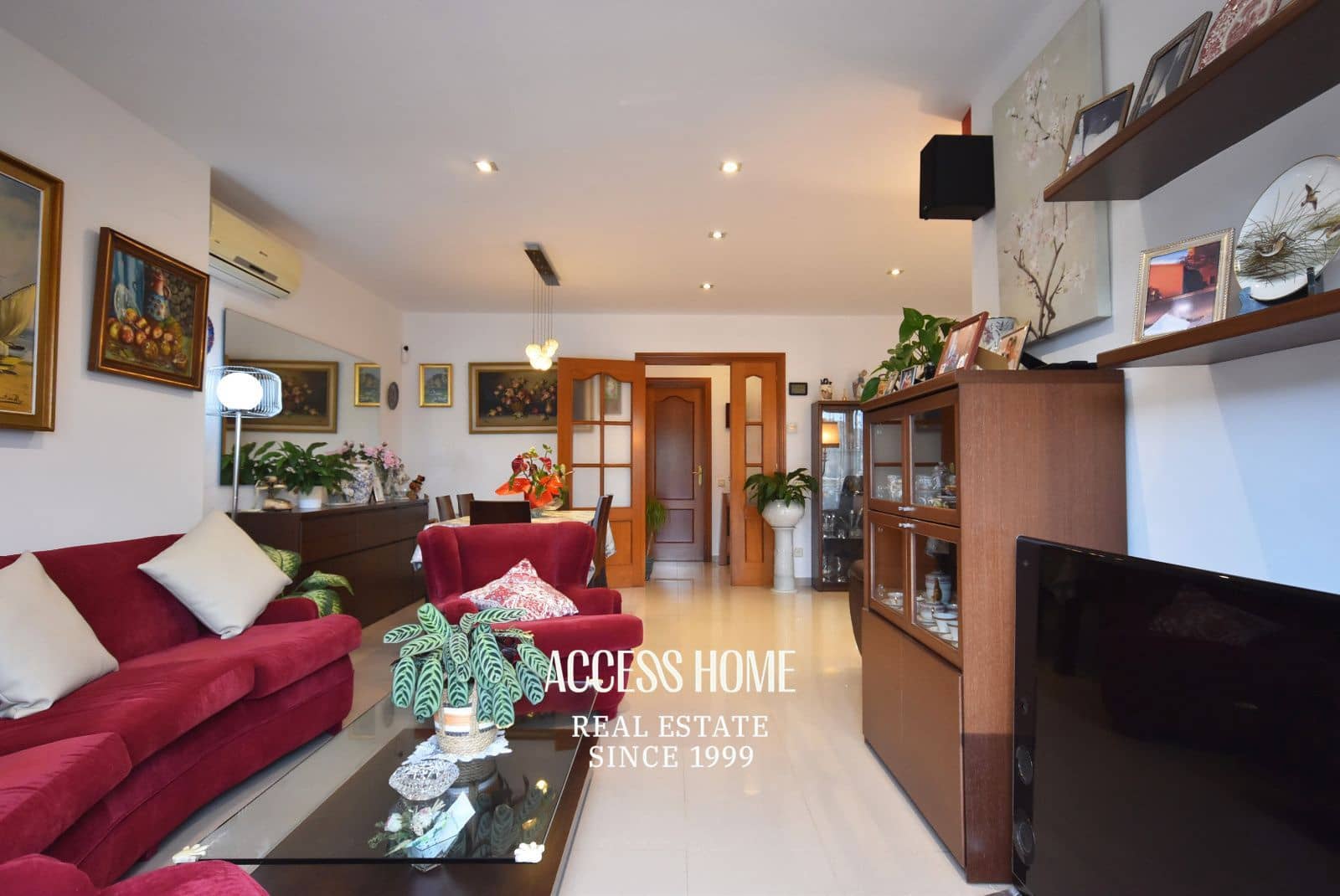 5 Zimmer Villa zu verkaufen in Vilassar de Dalt mit Pool Garage - 750.000 € (Ref: 9893283)